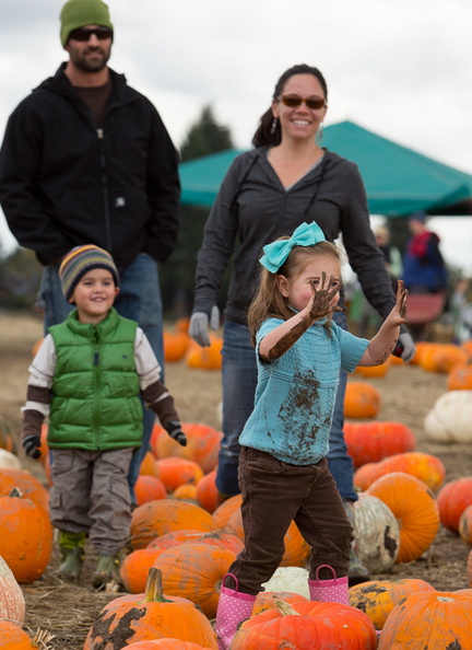 121021_PumpkinPatch_325.jpg